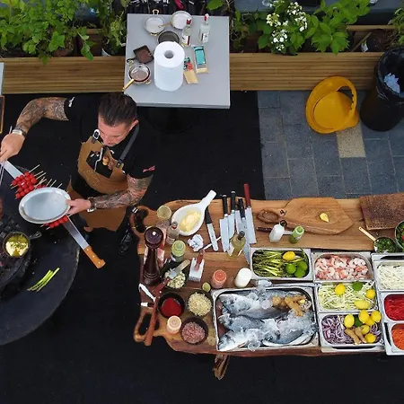 Ozone & Pool * Mamaia